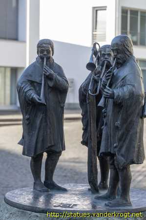 Soest /  Die Hochzeitstänzer <i>oder</i> Aldegrever-Brunnen