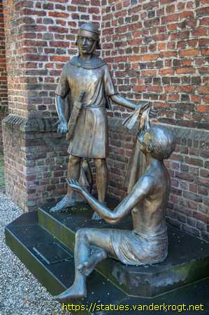 Aldekerk /  Martinsdenkmal