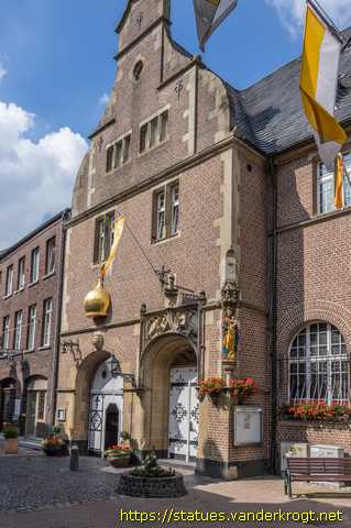 Kevelaer /  Maria mit Kind