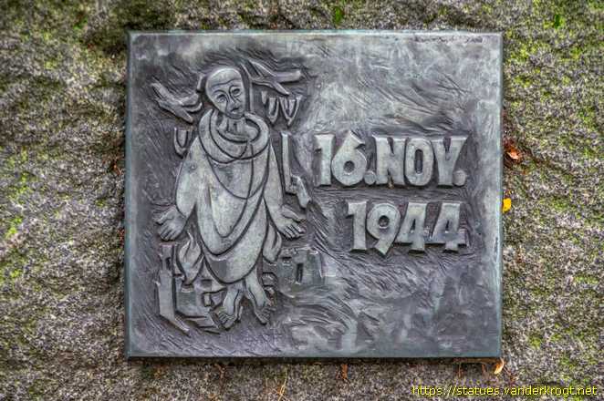 Jülich /  Denkmal zum 16. November