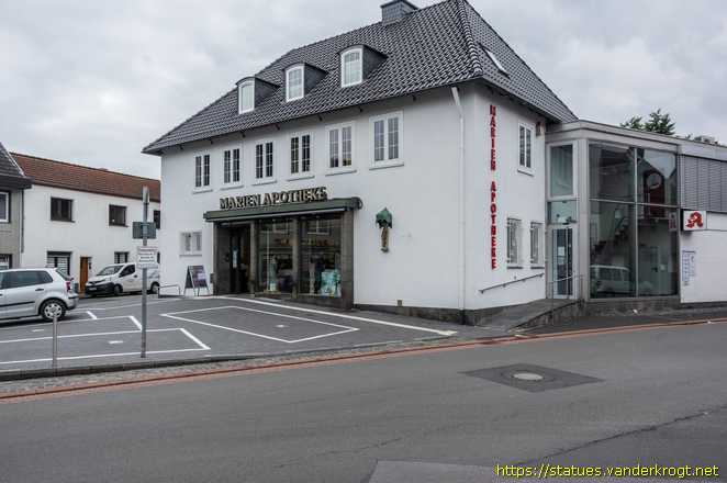 Aldenhoven /  Maria mit Kind