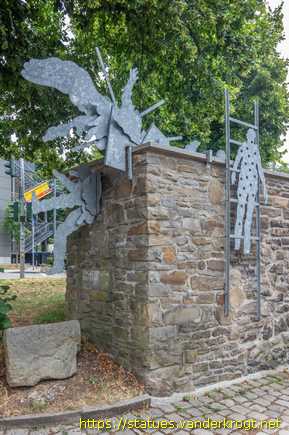 Hattingen /  Engel ante portas