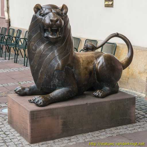 Neustadt an der Weinstraße /  Rathauslöwe oder 'Leo'