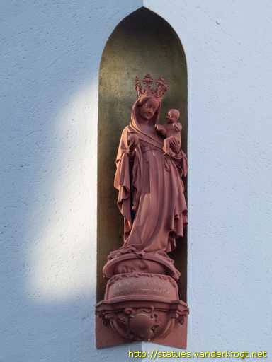 Mainz /  Hausmadonna - Madonna mit der Scherbe