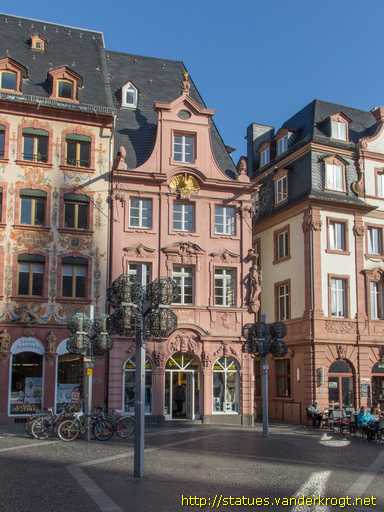 Mainz /  Hausmadonna