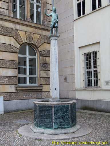 Magdeburg /  Eisenbarthbrunnen