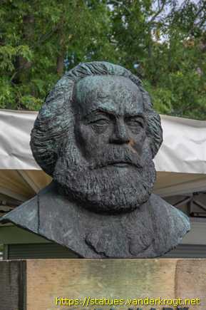 Dessau / Karl Marx
