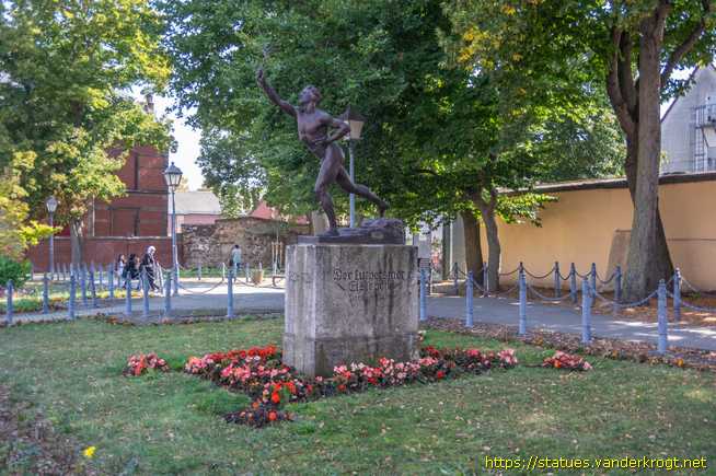 Eisleben, Lutherstadt /  Der Marathonläufer