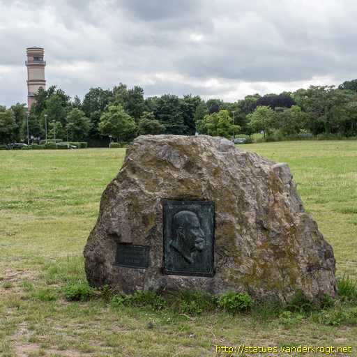Travemünde /  Hermann Fehling