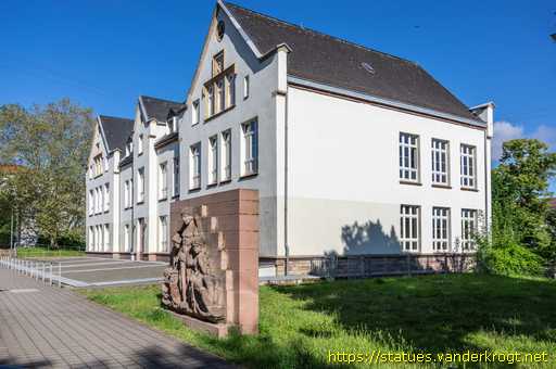 Saarbrücken /  Denkmal zur Städtevereinigung