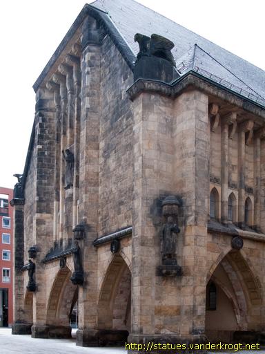 Chemnitz /  Statuen Jakobikirche