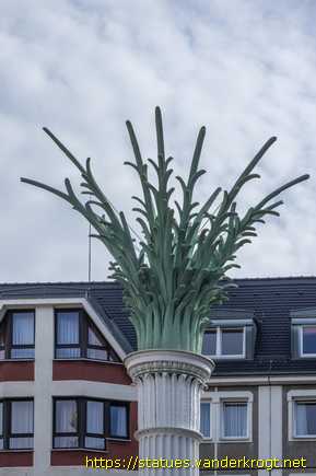 Leipzig /  Nikolaisäule - Denkmal der Friedlichen Revolution