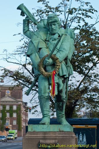 København /  Landsoldaten med den lille hornblæser
