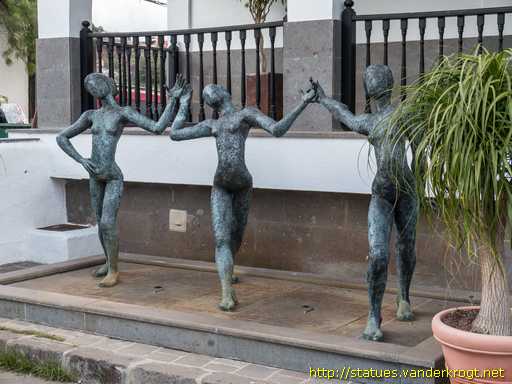 Vega de San Mateo /  Isas, o, Tres bailarínas