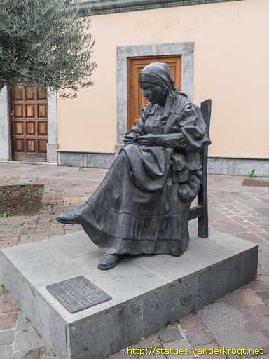 Vega de San Mateo /  La Costurera