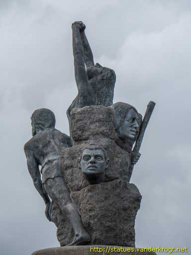 Santidad /  Volcán de Doramas