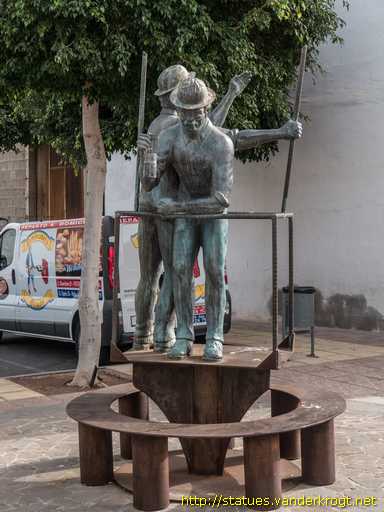 Vecindario /  Homenaje a los Poceros