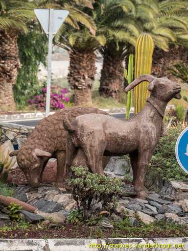 Vecindario /  El Pastor
