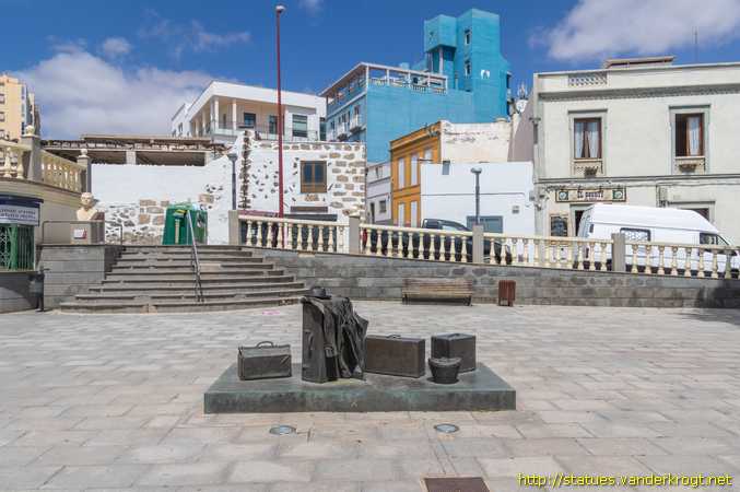 Puerto del Rosario /  Equipaje de ultramar