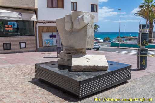 Puerto del Rosario /  Libros y dedos