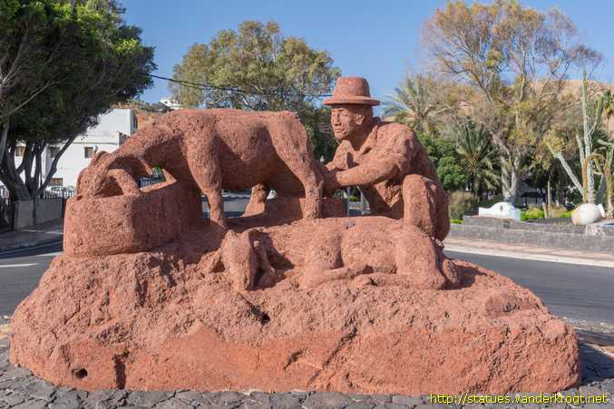 Pájara /  Monumento al Pastor