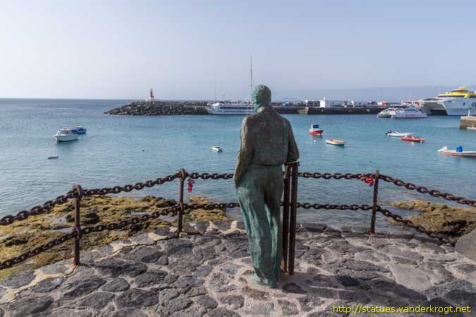Playa Blanca /  Homenaje a los antepasados