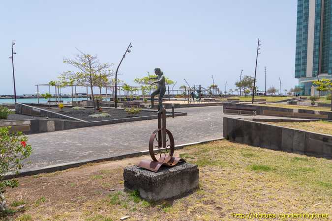 Arrecife /  Monociclo <i>o</i> El Equilibrista