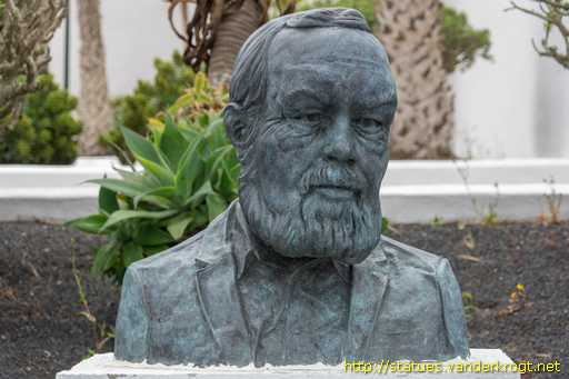 Ye /  Policarpo Delgado Perdomo