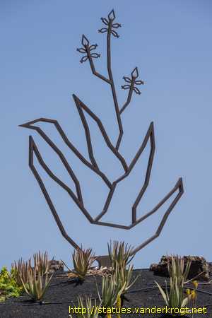 Punta Mujeres /  Monumento al Aloe