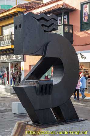 Puerto de la Cruz /  Spectator