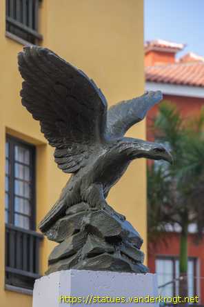 Puerto de la Cruz /  Monumento Aeronáutica España