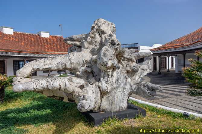 Puerto de la Cruz /  Monumento a Wilhelm Reich
