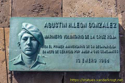 Garachico /  Agustín Humberto de León González