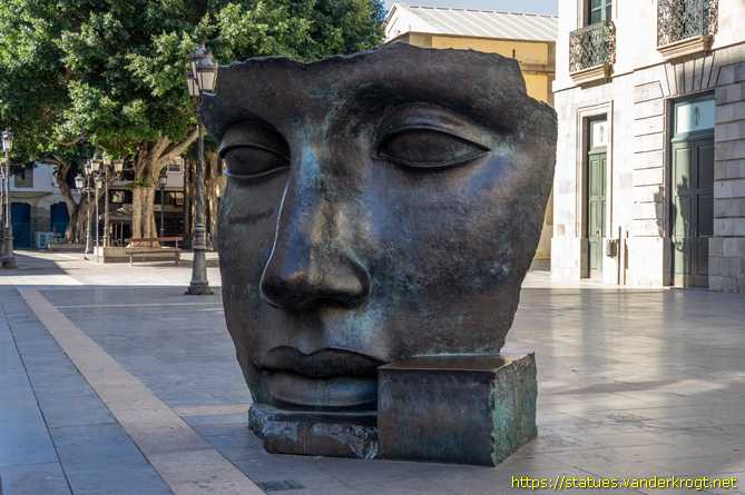 Santa Cruz de Tenerife /  Per Adriano