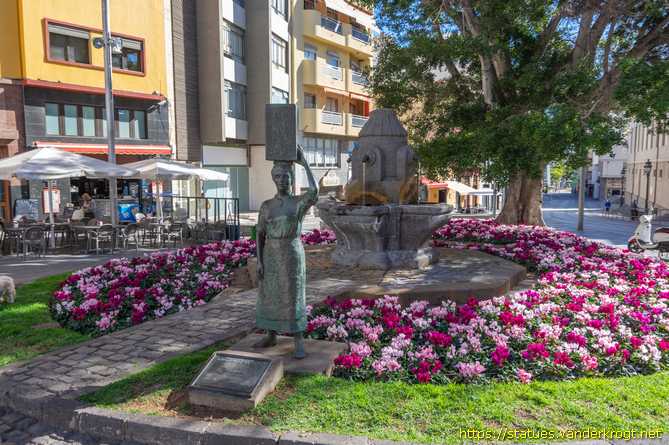 Santa Cruz de Tenerife /  Aguadora de Santa Cruz