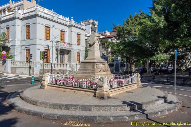 Santa Cruz de Tenerife /  Diego Fernández Ortega