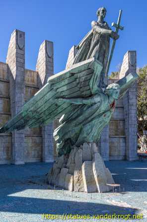 Santa Cruz de Tenerife /  Monumenta a Su Excelencia el Jefe del Estado