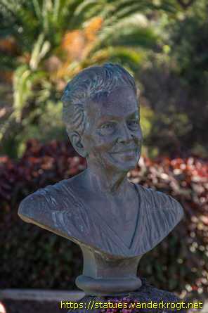 Puerto de la Cruz /  Dulce María Loynaz