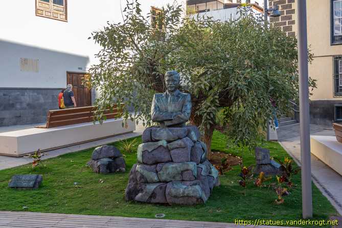 Puerto de la Cruz /  Francisco Javier 'Paco' Afonso Carrillo