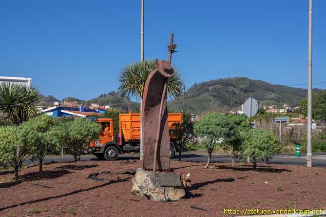 La Laguna, San Cristóbal de /  Monumento al Campesino
