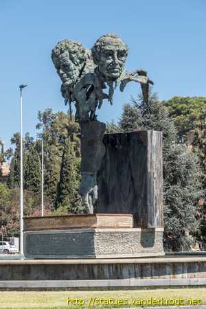 Badajoz /  Los Tres Poetas