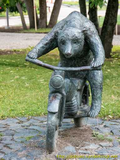 Hyvinkää /  Sunnuntaisirkus