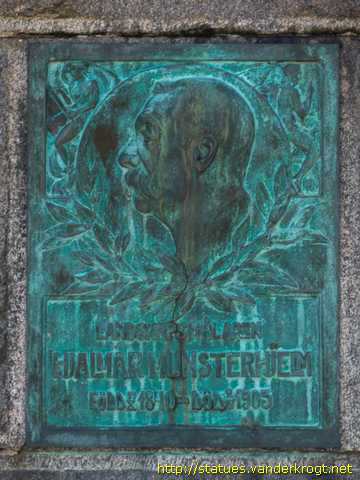 Sairiala /  Hjalmar Munsterhjem