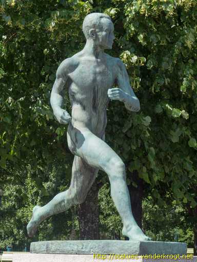 Helsinki /  Paavo Nurmi