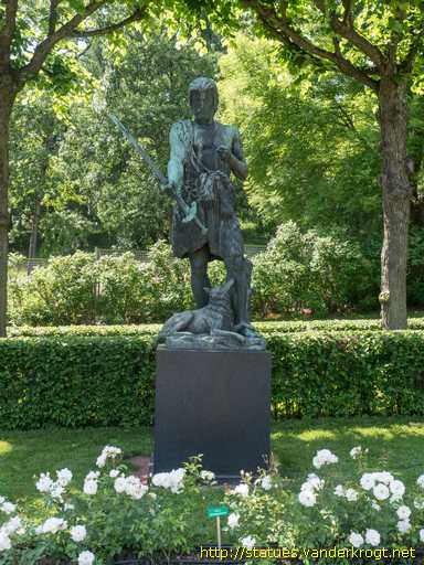 Helsinki /  Kullervo puhuu miekalleen