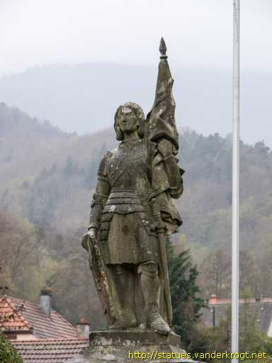 Murbach /  Jeanne d'Arc - Monument aux morts