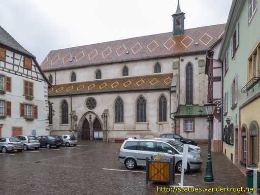 Ribeauvillé /  Statues sur le portail sud de l'ancienne église des Augustins