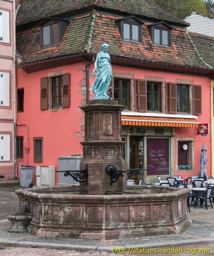 Sainte-Marie-aux-Mines /  Fontaine de la Jeune Fille