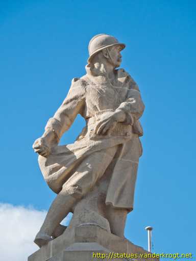 Clermont-Ferrand /  Monument aux morts de 1914-18