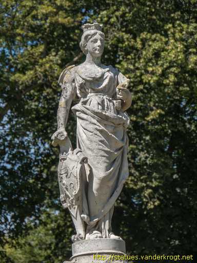 Bayeux /  Fontaine de Poppa de Bayeux